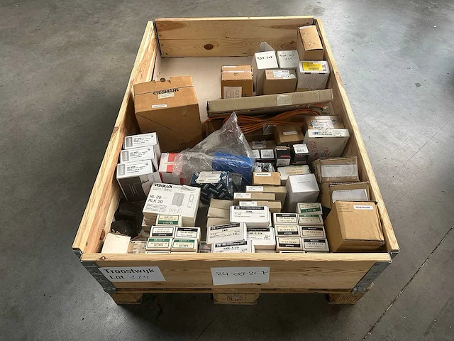 Honeywell, moeller - partij elektronica & industriële sensoren, encoders - afbeelding 1 van  11
