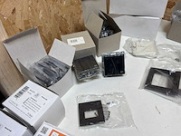 Honeywell partij schakelaars & afdekplaten - afbeelding 14 van  17