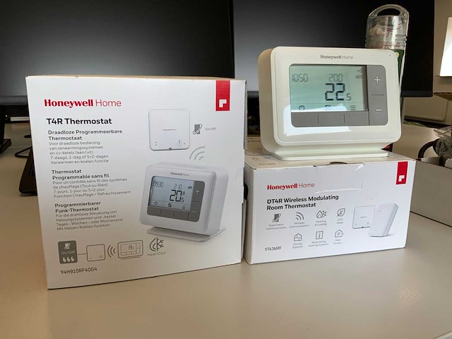 Honeywell t4r / dt4r thermostaat (2x) - afbeelding 1 van  4