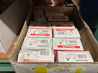 Honeywell thermostatische radiator kraan v256ud0020 (11x) - afbeelding 1 van  1