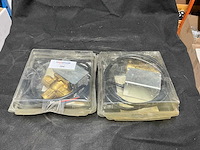 Honeywell v8044f1001 klep (2x) - afbeelding 1 van  2