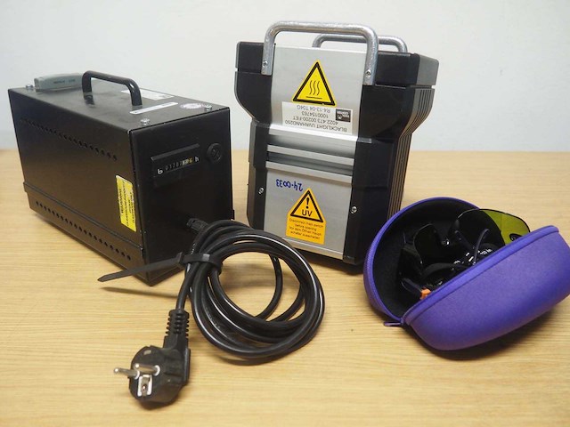 Honle - v6 uvahand 250 - uv cleanroom inpectielamp - afbeelding 3 van  4