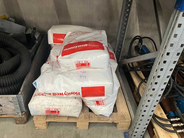 Honnywell a-c 316a polyethyleenwax (7x) - afbeelding 1 van  5