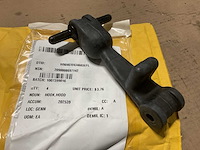 Hood hook (4x) - afbeelding 1 van  4