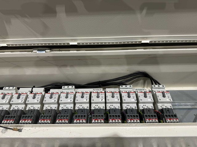 Hoofdschakelkast - afbeelding 6 van  11
