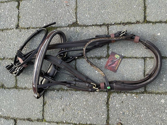 Hoofdstel paarden - afbeelding 4 van  4