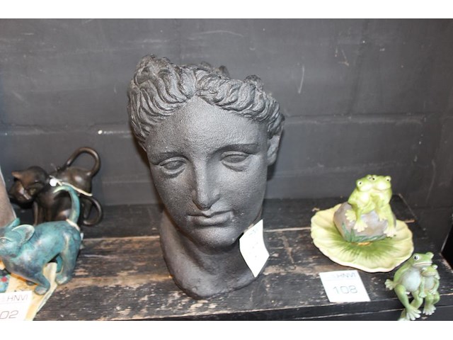 Hoofdvaas hoogte ca. 40 cm. - afbeelding 1 van  2