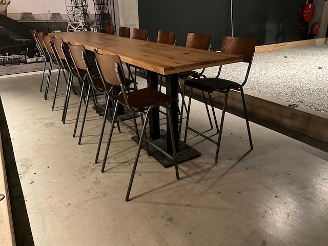 Hoog eettafel opstelling - afbeelding 2 van  5