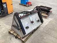 Hoog kiepbak voor shovel schaffer - afbeelding 4 van  5