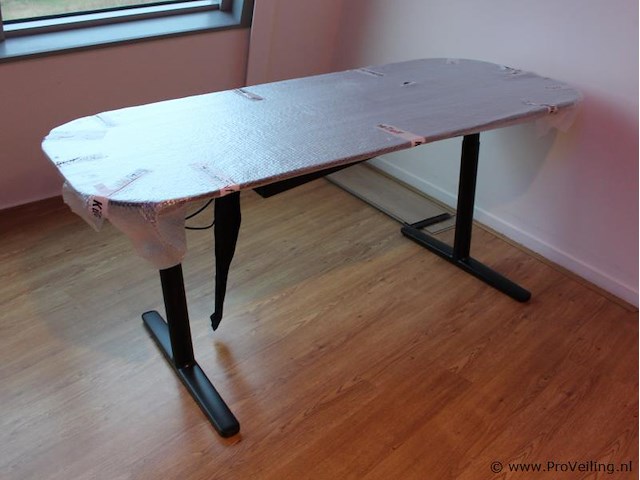 Hoog-laag bureau – elektrisch verstelbaar - afbeelding 1 van  7