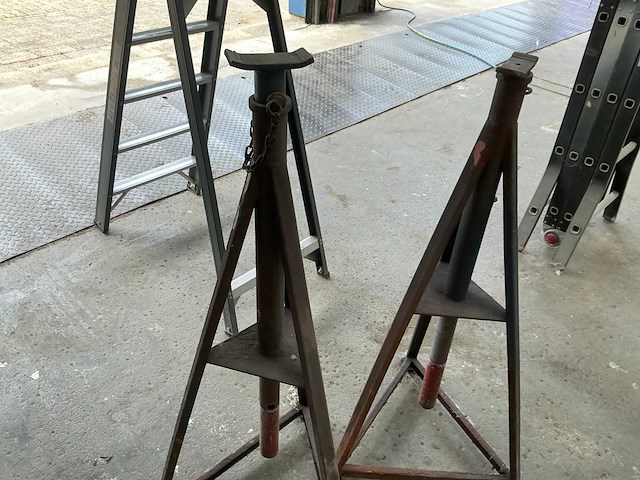 Hoog model assteun (2x) - afbeelding 1 van  1
