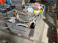 Hoogfrequent omvormers en pallet betontrilnaalden - afbeelding 1 van  9