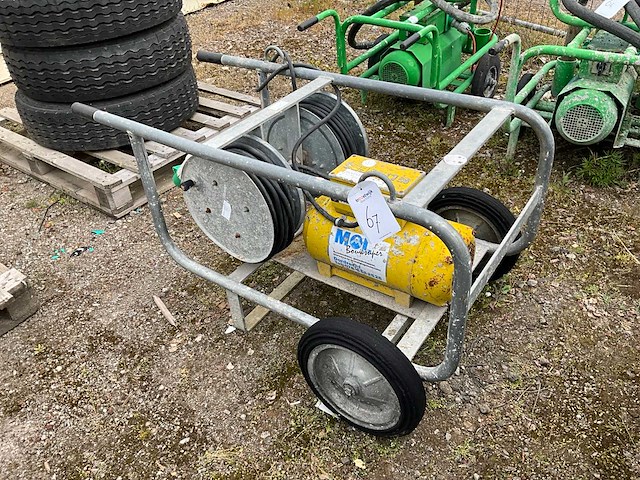 Hoogfrequent omvormers en pallet betontrilnaalden - afbeelding 3 van  9