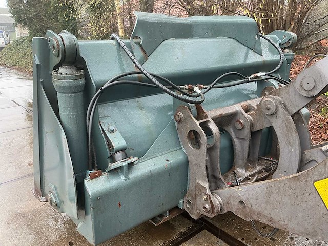 Hoogkiep bak volvo aansluiting graafbak - afbeelding 7 van  15