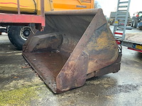 Hoogkiepbak volvoaansluiting - afbeelding 1 van  6