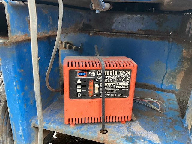 Hoogwerker defect - afbeelding 6 van  21