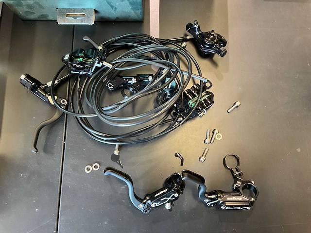 Hope xr hydraulische remmen - afbeelding 1 van  4