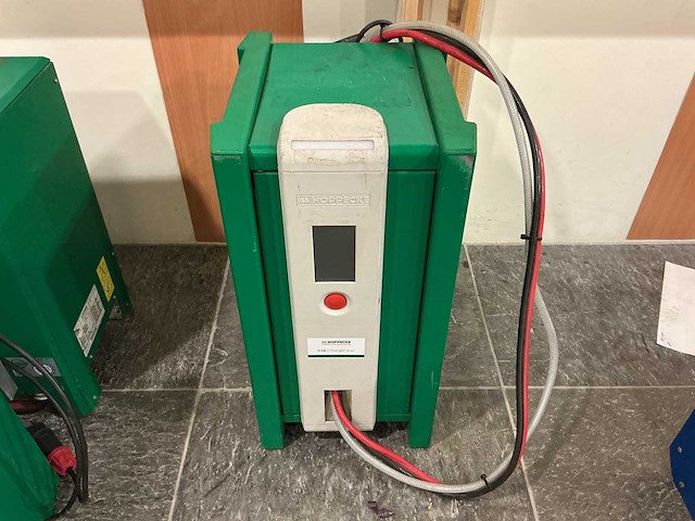 Hoppecke - 24v 60a - battery chargers - 2016 - afbeelding 1 van  3