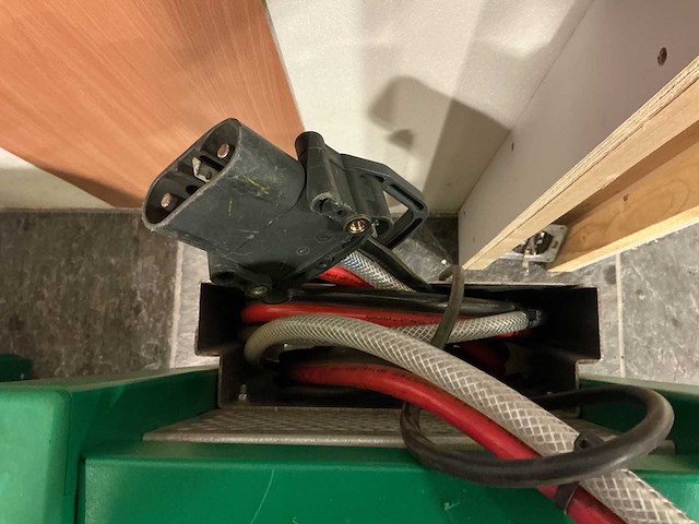 Hoppecke - 24v 60a - battery chargers - 2016 - afbeelding 3 van  3