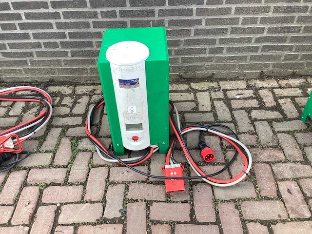 Hoppecke trak air acculader - afbeelding 1 van  2
