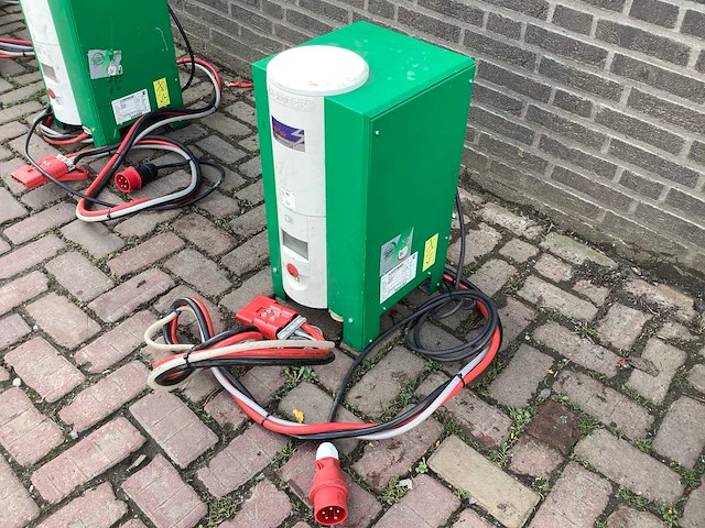 Hoppecke trak air acculader - afbeelding 1 van  4