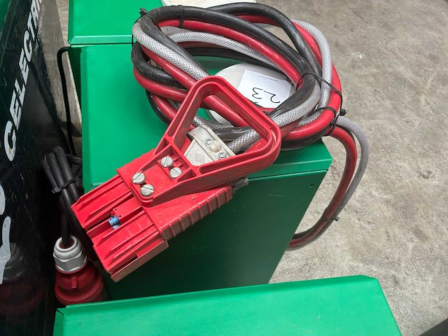 Hoppecke trak basic e 230 g24/60 b-f14 ho-hf acculader (3x) - afbeelding 8 van  8