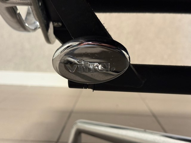 Hopsak chrome fauteuil vitra, ea124, zwart - afbeelding 2 van  10