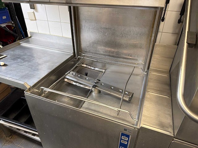 Horeca equiment doorvoerwasstraat - afbeelding 2 van  11