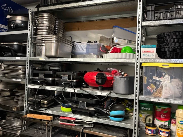 Horeca inventaris met stellingen - afbeelding 22 van  22