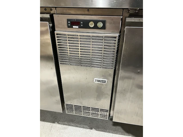 Horeca koelwerkbank, zanussi - afbeelding 2 van  8
