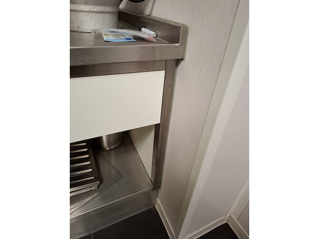 Horeca spoeltafel - afbeelding 4 van  5