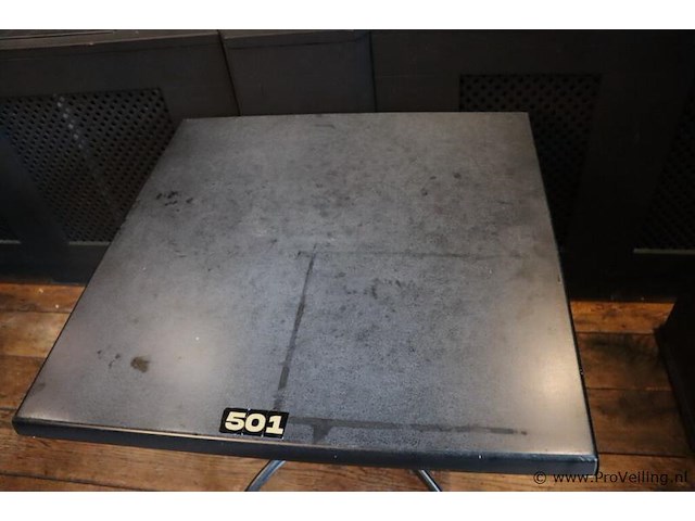 Horeca tafel met gietijzeren onderstel - afbeelding 2 van  4
