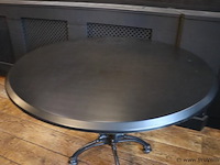 Horeca tafel met gietijzeren onderstel - afbeelding 2 van  4