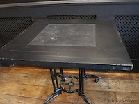 Horeca tafel met gietijzeren onderstel - afbeelding 2 van  4