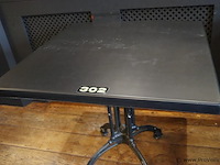Horeca tafel met gietijzeren onderstel - afbeelding 2 van  4