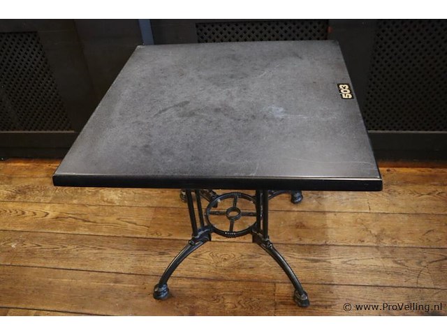 Horeca tafel met gietijzeren onderstel - afbeelding 2 van  6