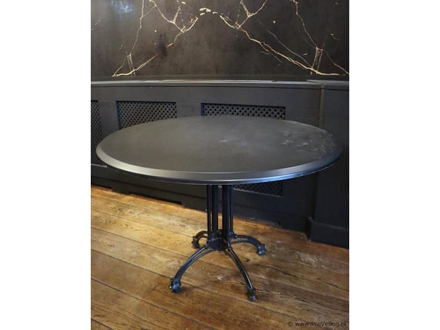 Horeca tafel met gietijzeren onderstel - afbeelding 1 van  5