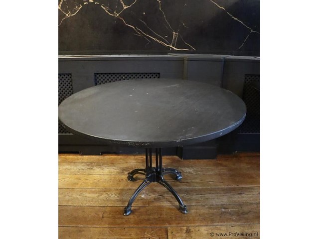 Horeca tafel met gietijzeren onderstel - afbeelding 1 van  5