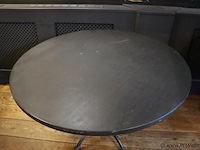 Horeca tafel met gietijzeren onderstel - afbeelding 2 van  5