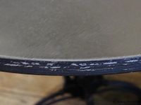 Horeca tafel met gietijzeren onderstel - afbeelding 3 van  5