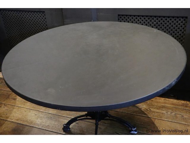 Horeca tafel met gietijzeren onderstel - afbeelding 2 van  5