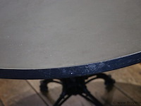 Horeca tafel met gietijzeren onderstel - afbeelding 3 van  5