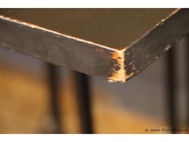 Horeca tafel met gietijzeren onderstel - afbeelding 4 van  6