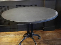 Horeca tafel met gietijzeren onderstel - afbeelding 1 van  6