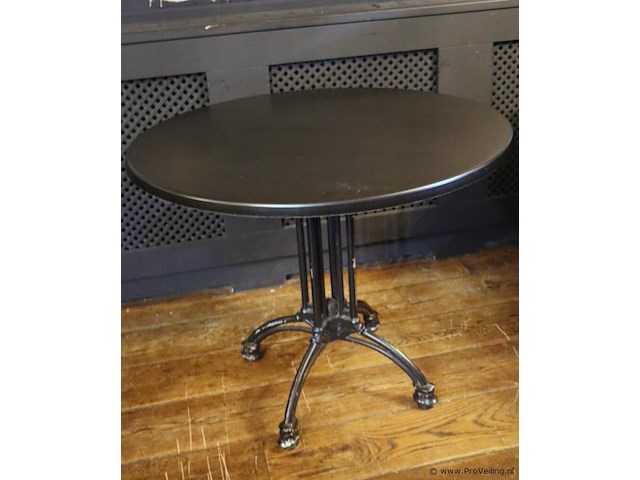 Horeca tafel met gietijzeren onderstel - afbeelding 1 van  4