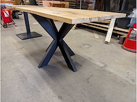 Horeca tafel oud eiken epoxy 140 x 70cm - afbeelding 4 van  6