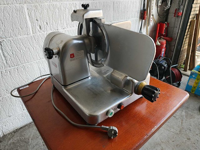 Horeca vleessnijmachine - afbeelding 1 van  9
