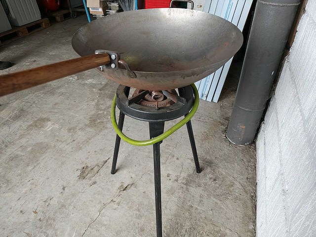 Horeca wokpan op gas - afbeelding 3 van  5