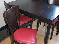 Horecaset bestaande uit tafel en 4 stoelen. tafelafmeting 120 x 80 x 75 cm. - afbeelding 3 van  4