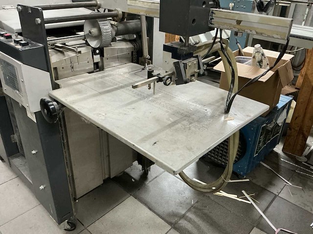 Horizon afc a43 vouwmachine met kruisslag - afbeelding 7 van  24